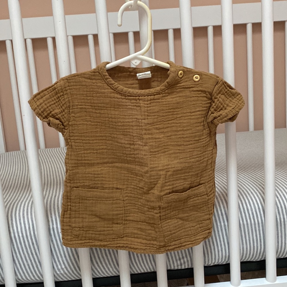 H&M Baby Short-Sleeved Shirt in Organic Cotton Camel